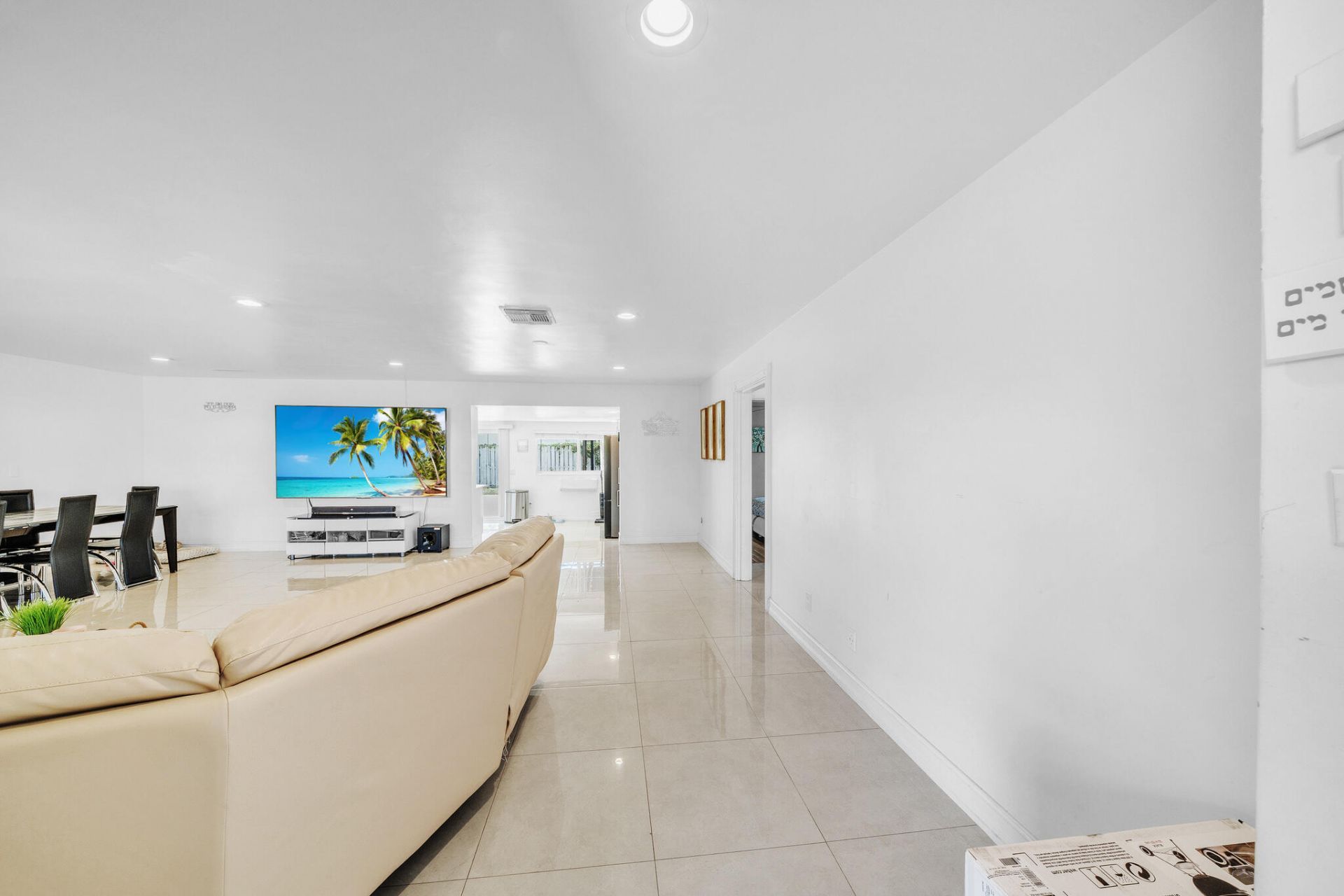 2298 NE 2nd Avenue, Boca Raton, FL 33431 Photo