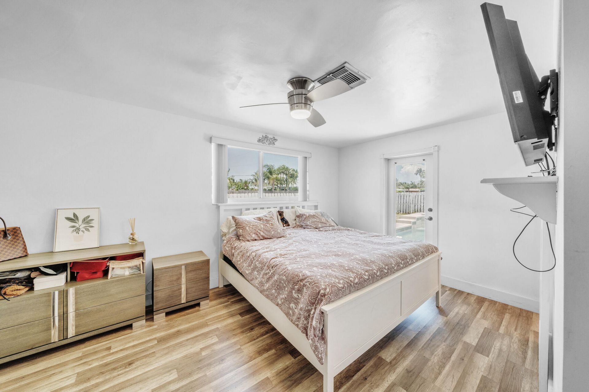 2298 NE 2nd Avenue, Boca Raton, FL 33431 Photo