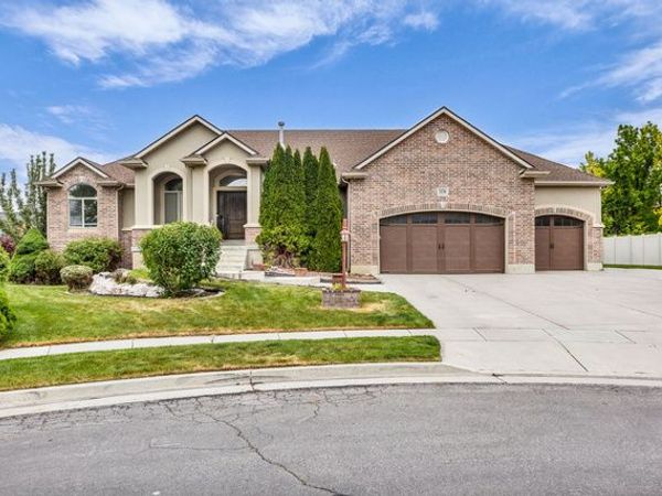 1536 W MISTY BREEZE CIR S, Kaysville, UT 84037