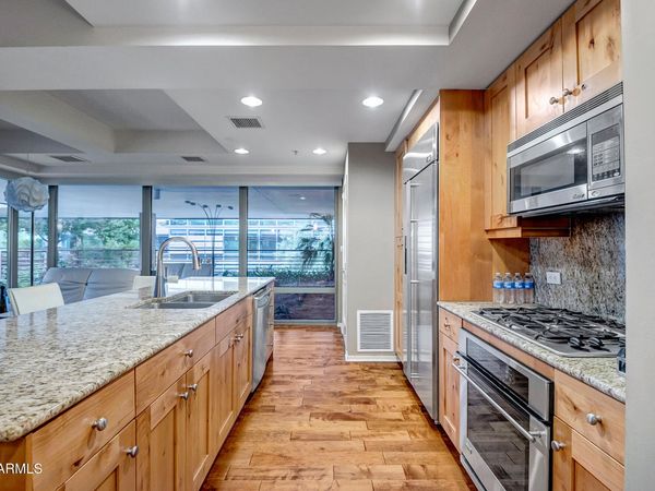 7151 E RANCHO VISTA Drive, Unit 3005, Scottsdale, AZ 85251