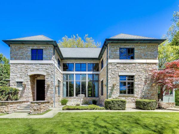 2287 Autumn Ridge, St. Joseph, MI 49085