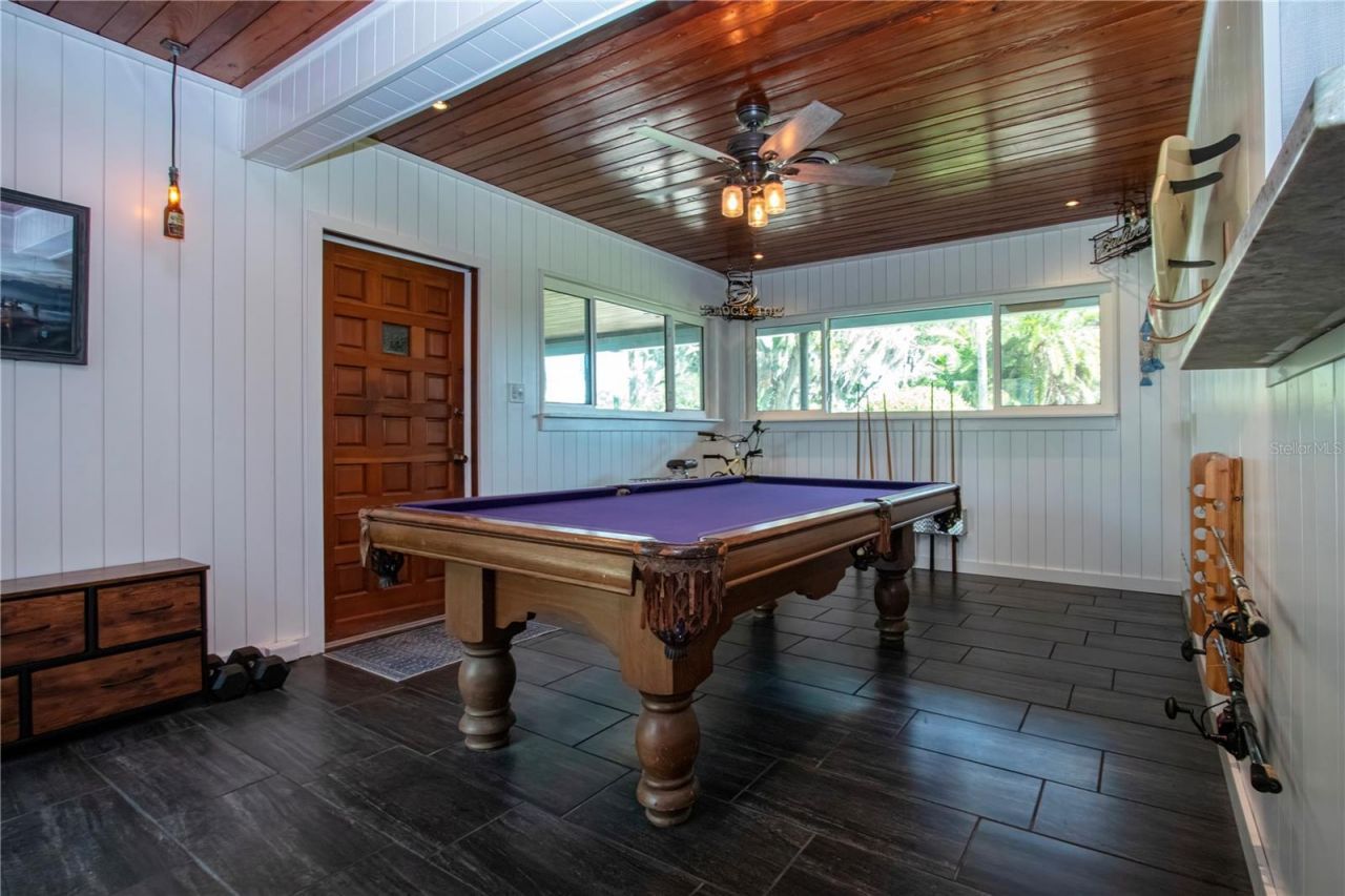 6109 Kracker Avenue , Gibsonton, FL 33534 Photo