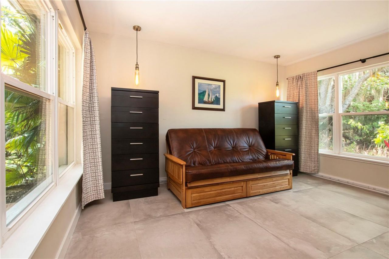 6109 Kracker Avenue , Gibsonton, FL 33534 Photo