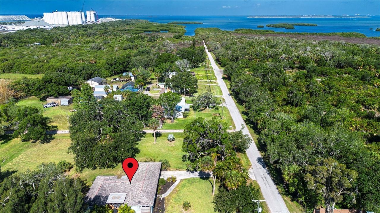 6109 Kracker Avenue , Gibsonton, FL 33534 Photo