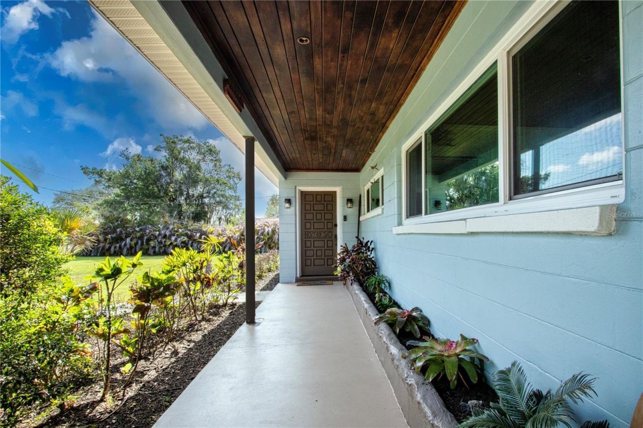 6109 Kracker Avenue , Gibsonton, FL 33534 Photo