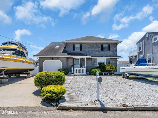 212 Cypress Drive, Bayville, NJ 08721