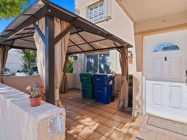 11860 SW 18th Terr , Unit 103, Miami, FL 33175