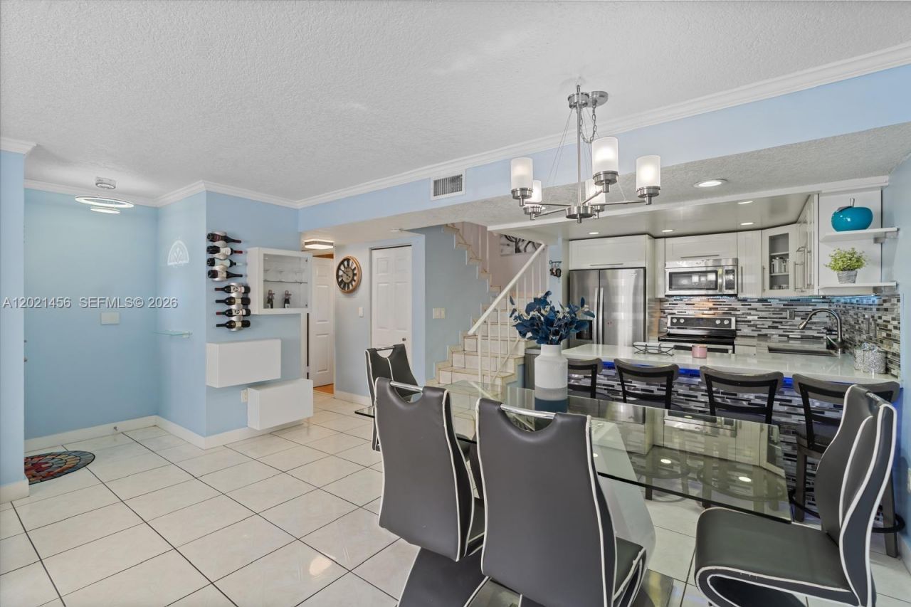 11860 SW 18th Terr , Unit 103, Miami, FL 33175 Photo