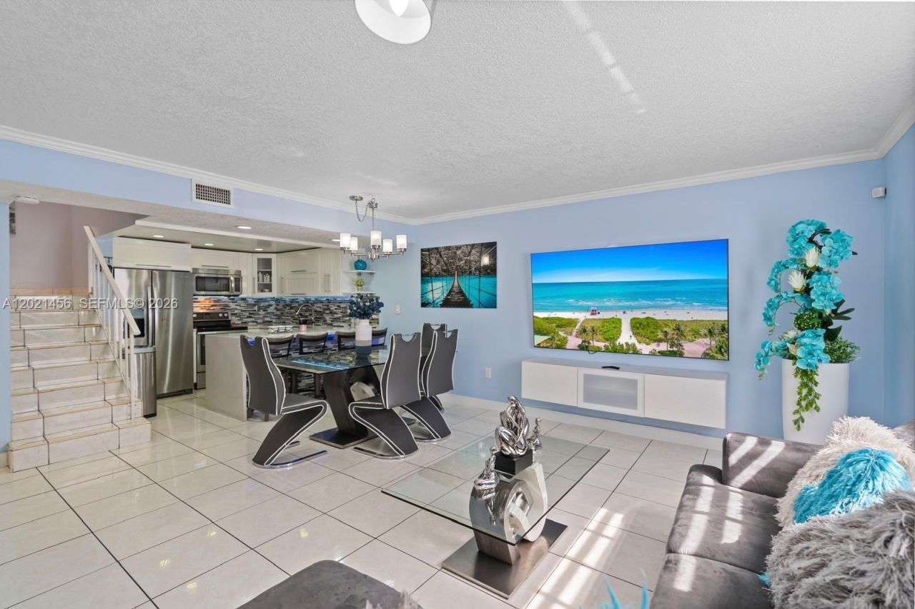 11860 SW 18th Terr , Unit 103, Miami, FL 33175 Photo