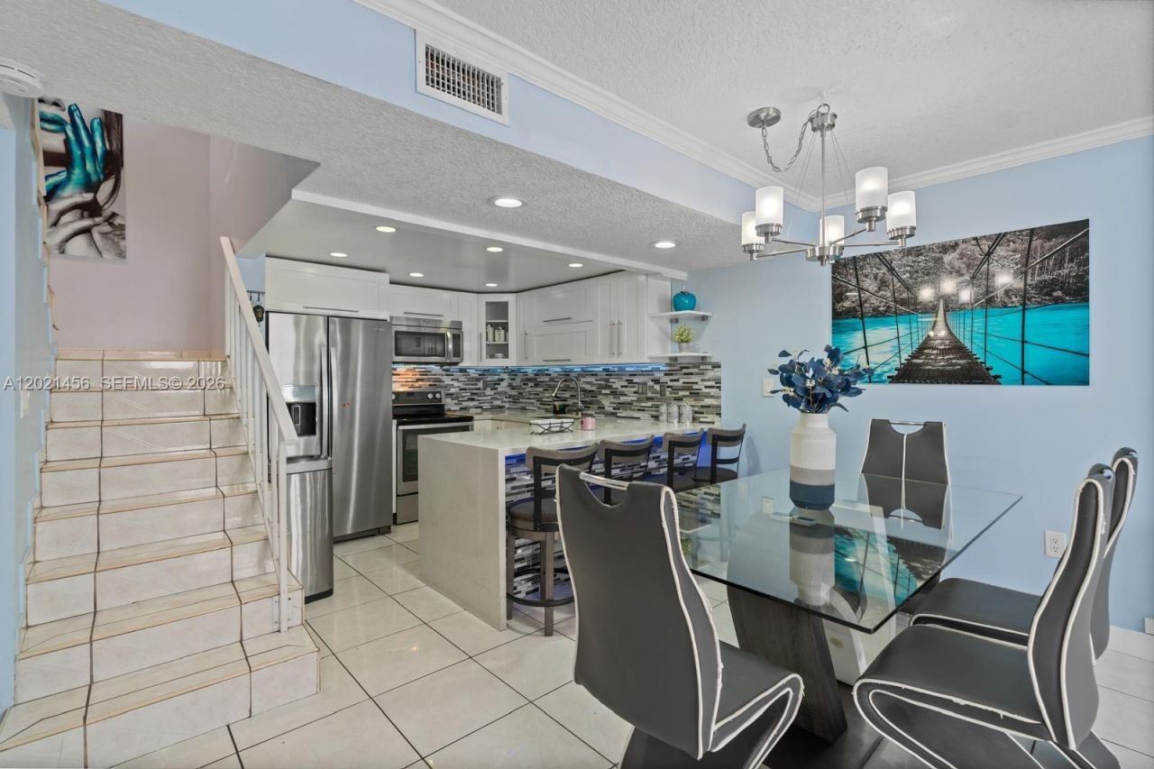 11860 SW 18th Terr , Unit 103, Miami, FL 33175 Photo