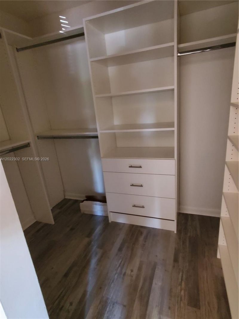 1660 Fairway Rd , Unit 1660, Pembroke Pines, FL 33026 Photo