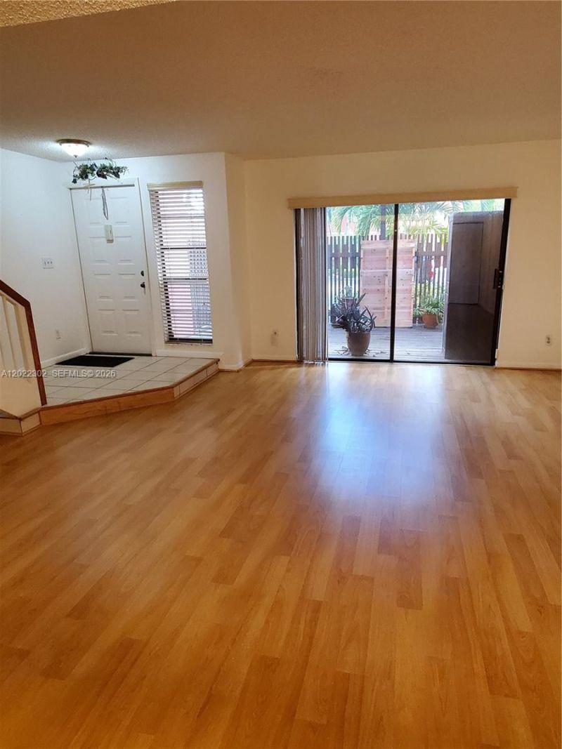 1660 Fairway Rd , Unit 1660, Pembroke Pines, FL 33026 Photo