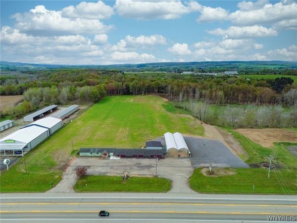 12500 Olean Road , Chaffee, NY 14030