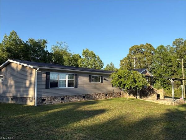 1620 Rogers Road , Mount Airy, NC 27030