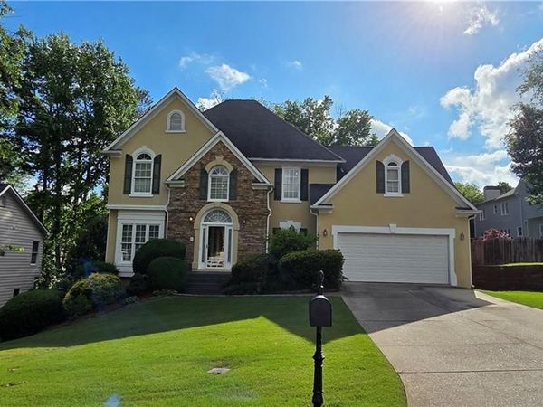 3846 Stonebriar Lane , Duluth, GA 30097