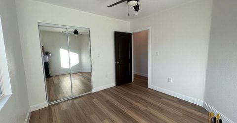 3962 44th St, Sacramento, CA 95820 Photo