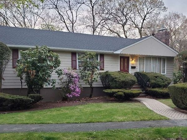 21 Biscayne Ave, Saugus, MA 01906