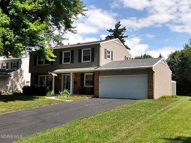 1767 Cherrylawn Drive, Toledo, OH 43614