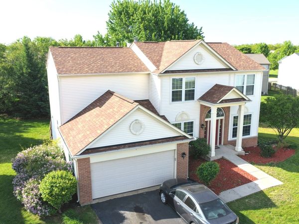 6 Forsythia Court, Bolingbrook, IL 60490