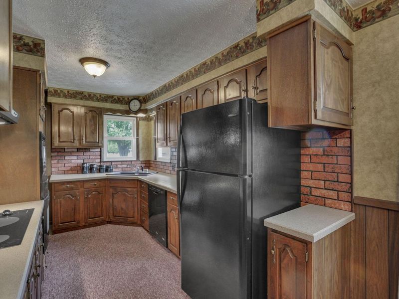 2466 Berne Street SE, Unit 8, Lancaster, OH 43130 Photo 14