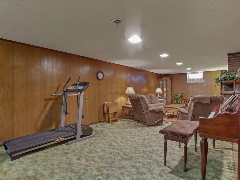 2466 Berne Street SE, Unit 8, Lancaster, OH 43130 Photo 29