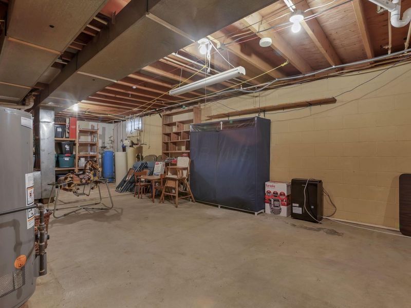 2466 Berne Street SE, Unit 8, Lancaster, OH 43130 Photo 36