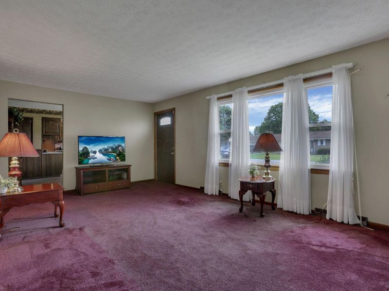 2466 Berne Street SE, Unit 8, Lancaster, OH 43130 Photo 8