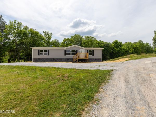 2489 Elk Way, Newport, TN 37821