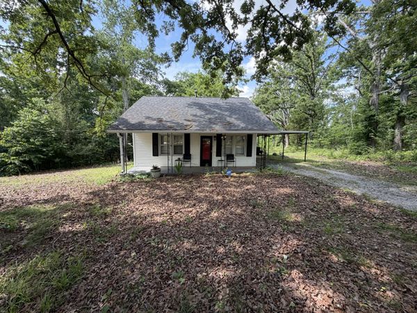 970 Yellow Creek Rd , Dickson, TN 37055