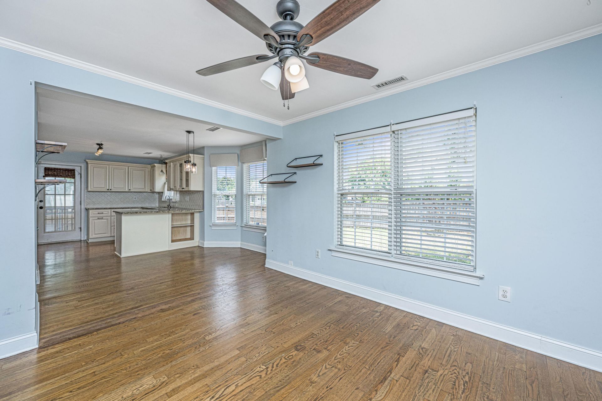 1097 Clearspring Drive Photo 10