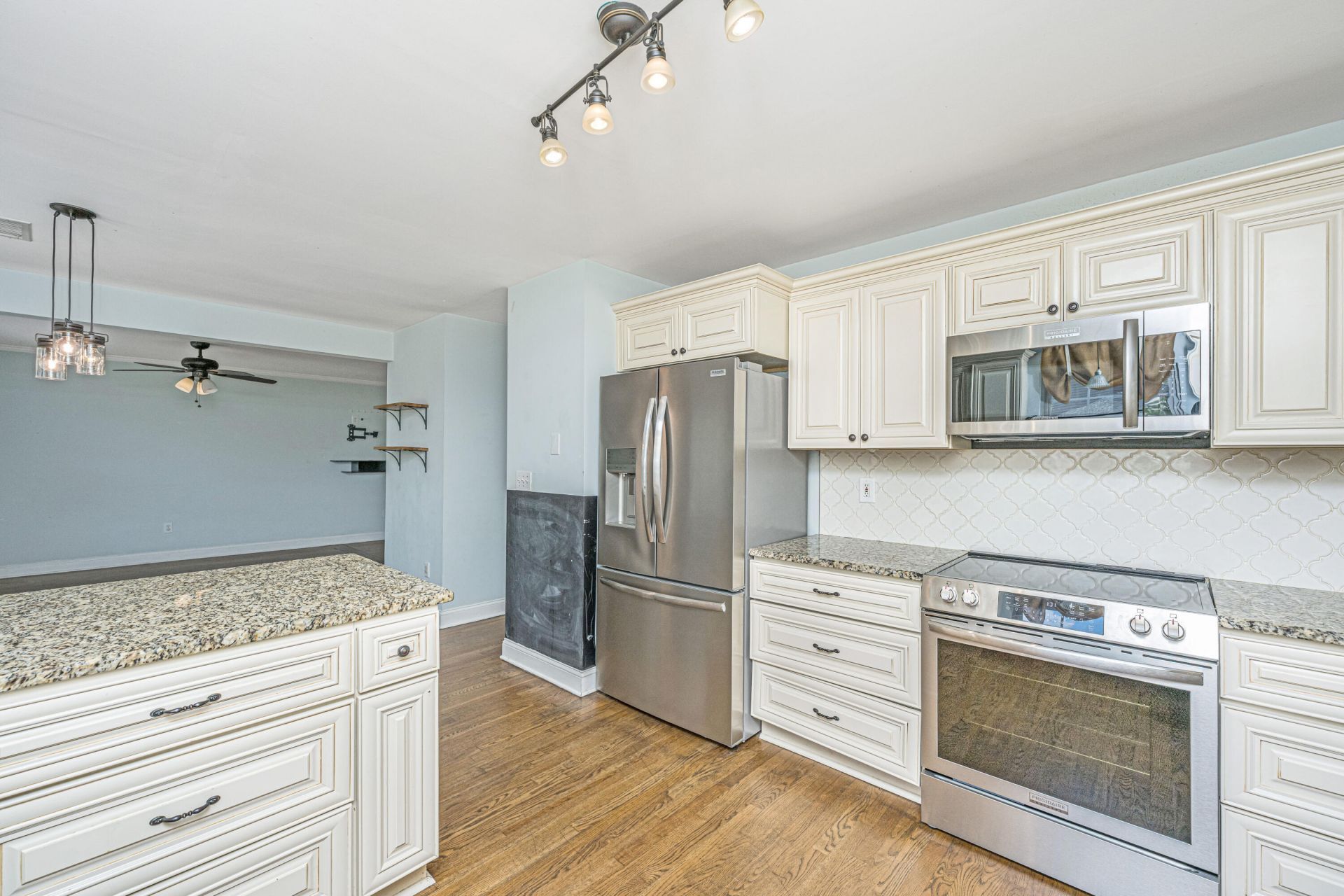 1097 Clearspring Drive Photo 19