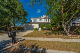 1097 Clearspring Drive photo 4
