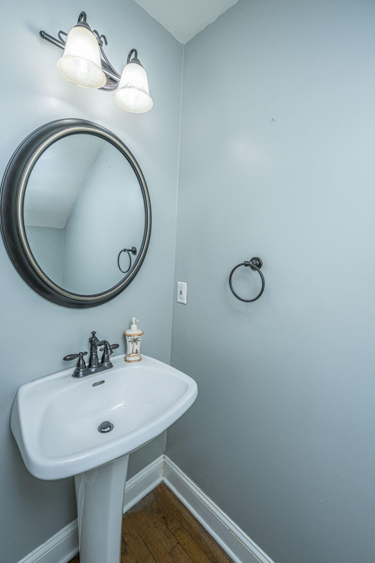 1097 Clearspring Drive Photo 32