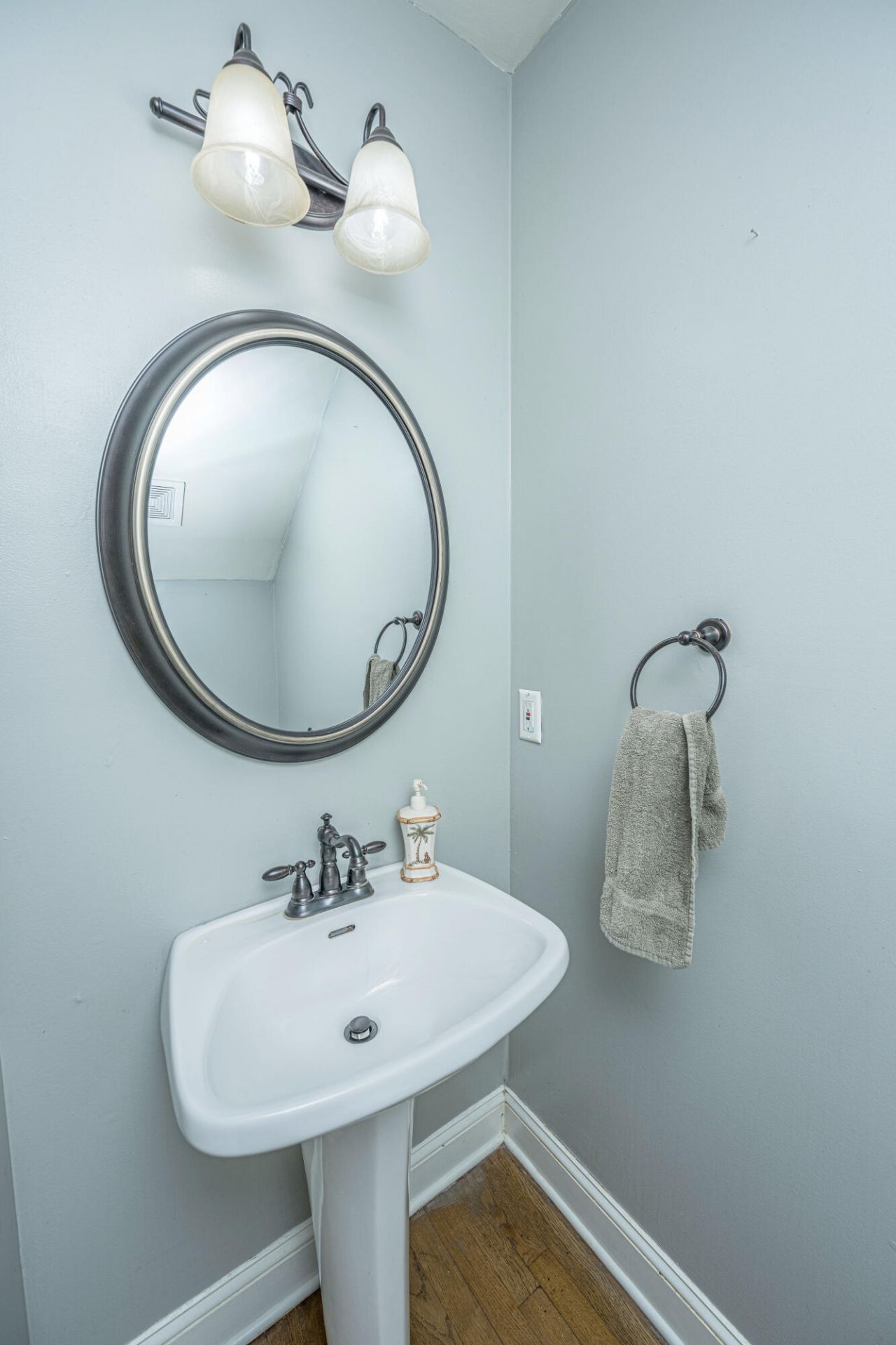 1097 Clearspring Drive Photo 33