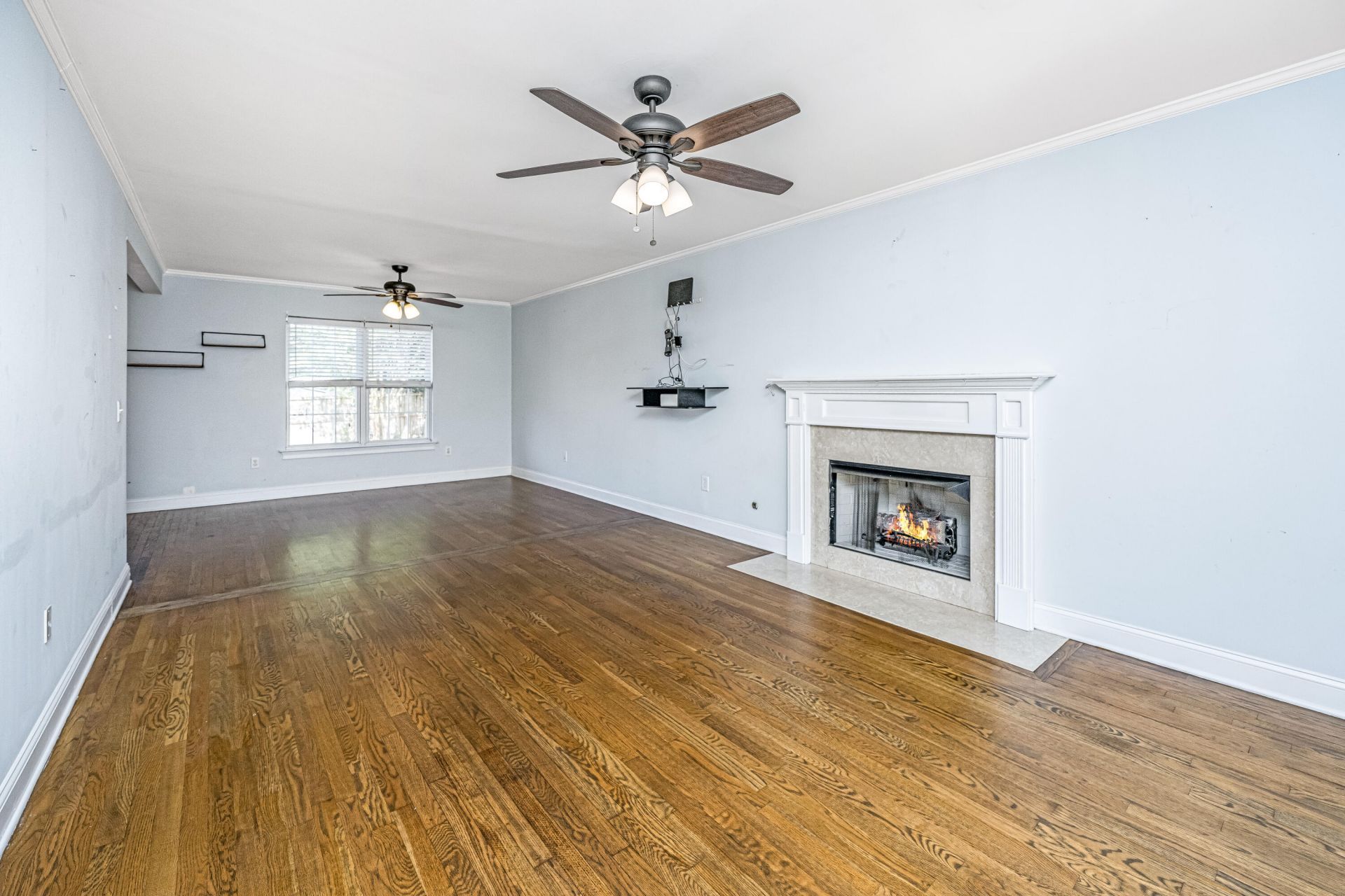 1097 Clearspring Drive Photo 6