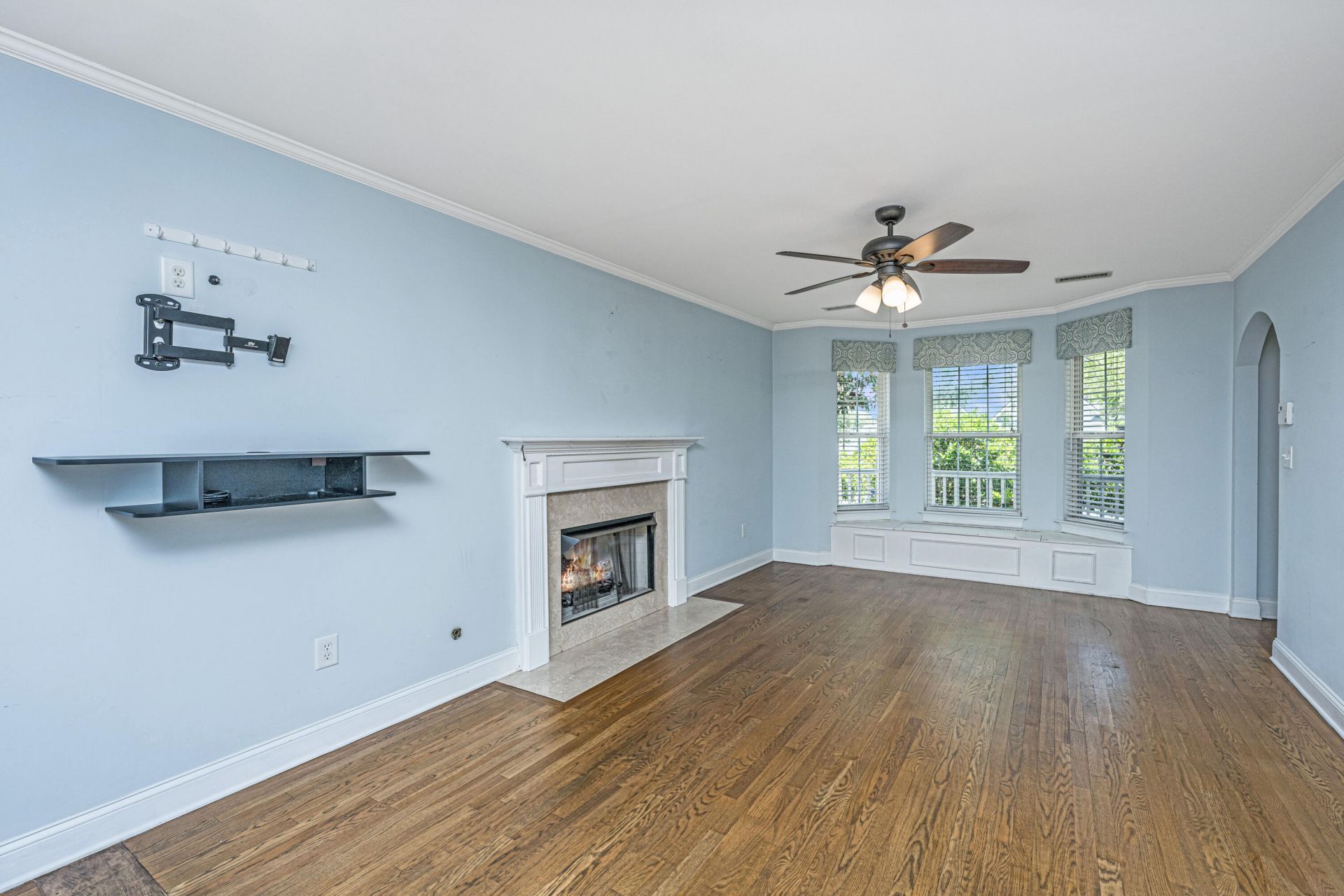 1097 Clearspring Drive Photo 9