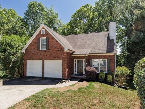 4704 Vineyard Court SE, Smyrna, GA 30082