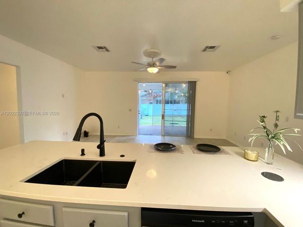 3837 FALLSCREST , Clermont, FL 34711