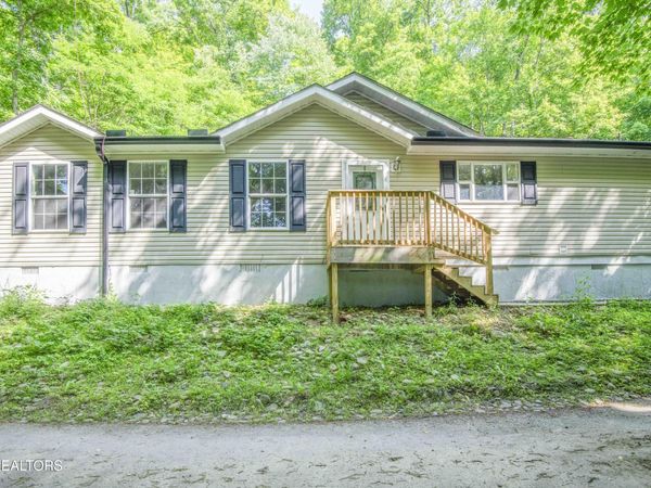 545 E Brushy Valley Drive, Powell, TN 37849