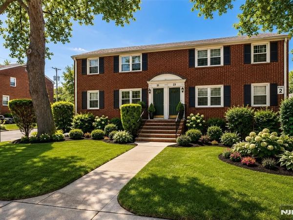21A Carolyn Terrace, ROSELLE, NJ 07203