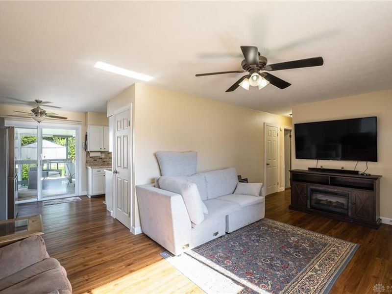 1581 Selkirk Road, Dayton, OH 45432 Photo 4