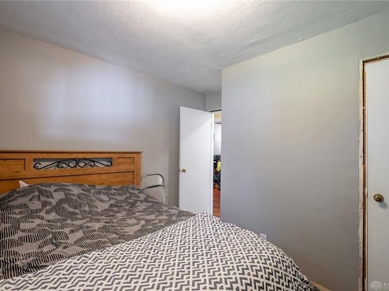 1581 Selkirk Road, Dayton, OH 45432 Photo 9