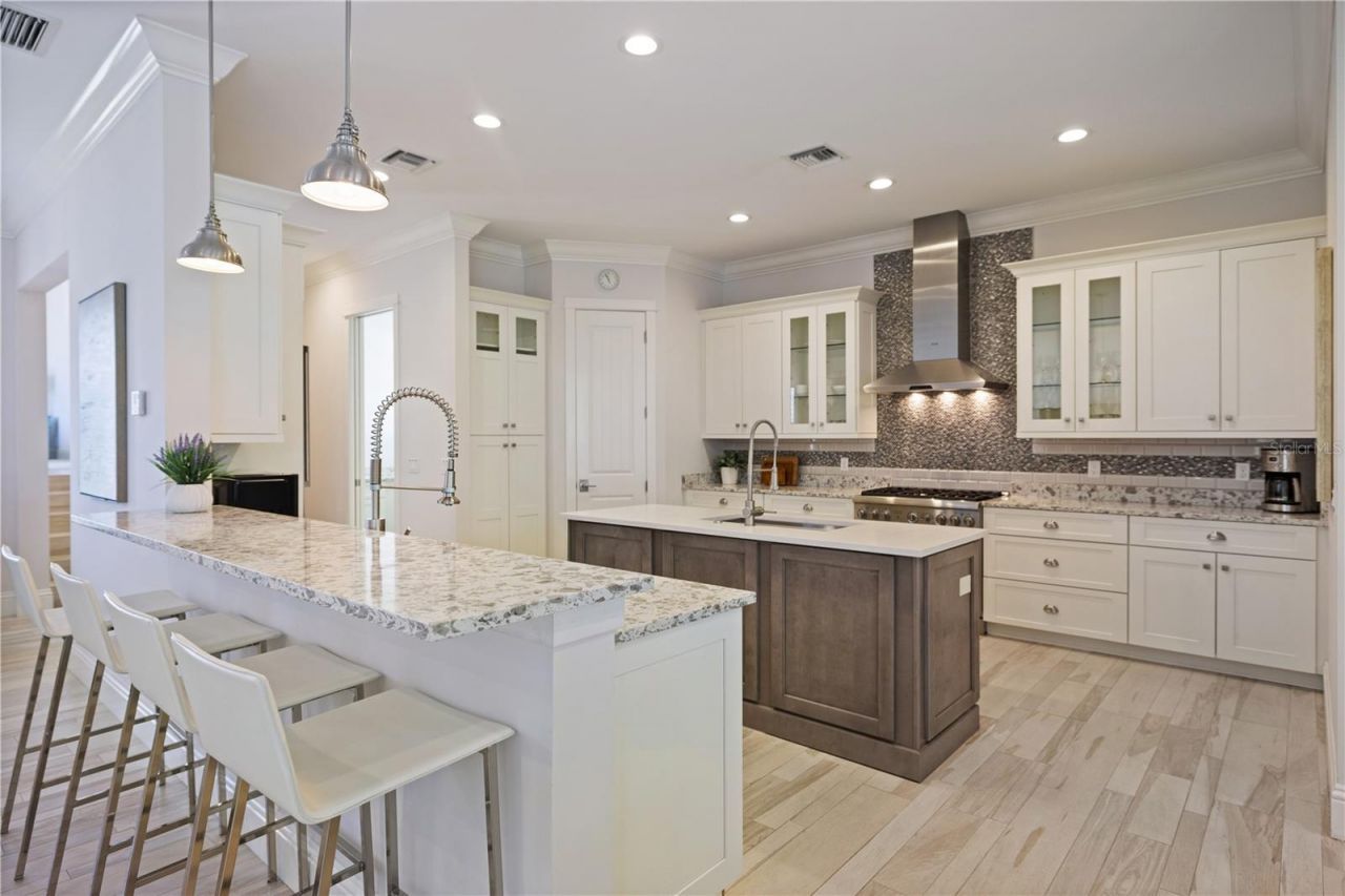 3919 Roberts Point Road, Sarasota, FL 34242 Photo