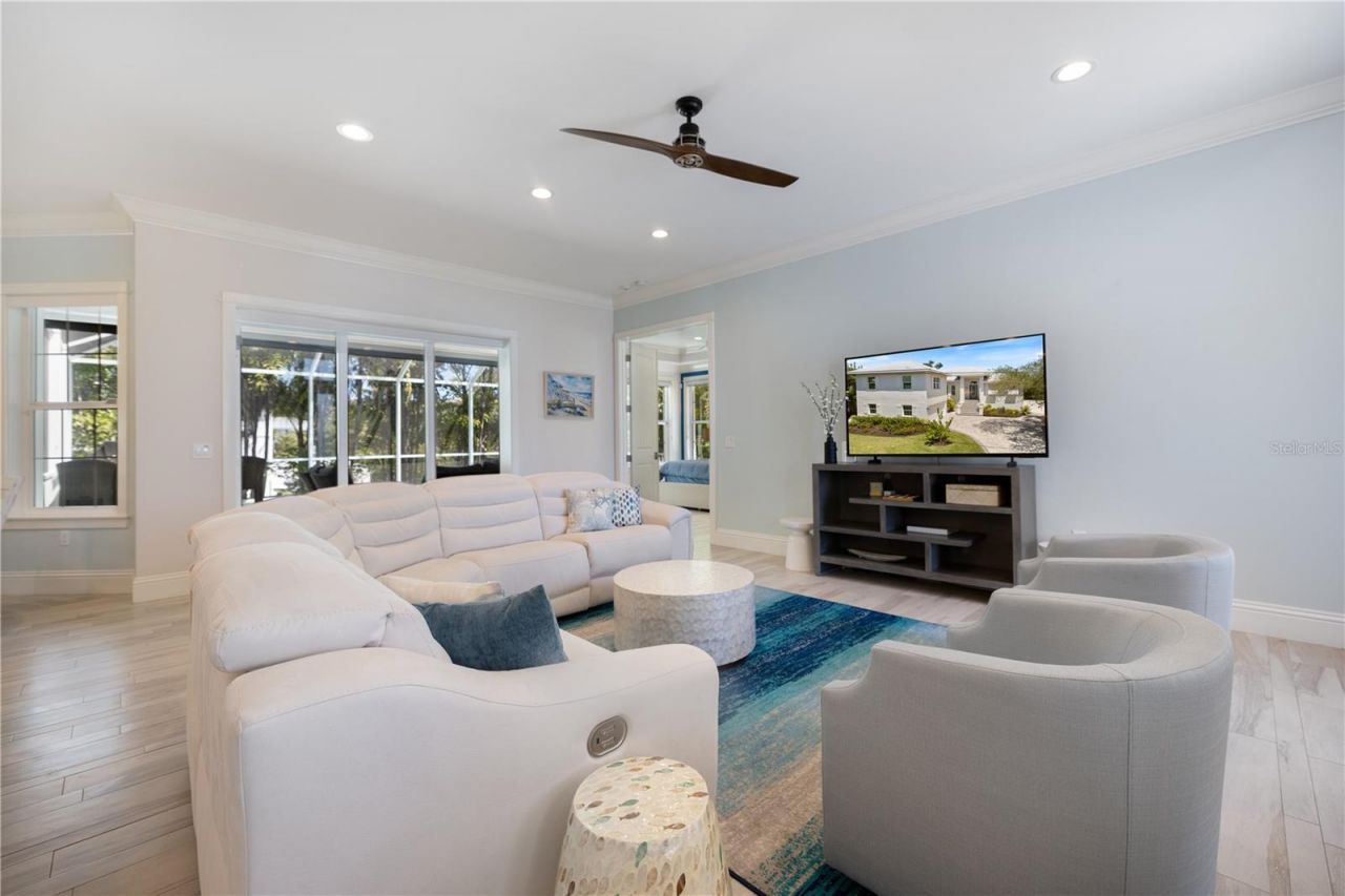 3919 Roberts Point Road, Sarasota, FL 34242 Photo