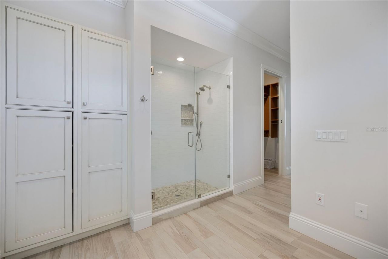 3919 Roberts Point Road, Sarasota, FL 34242 Photo