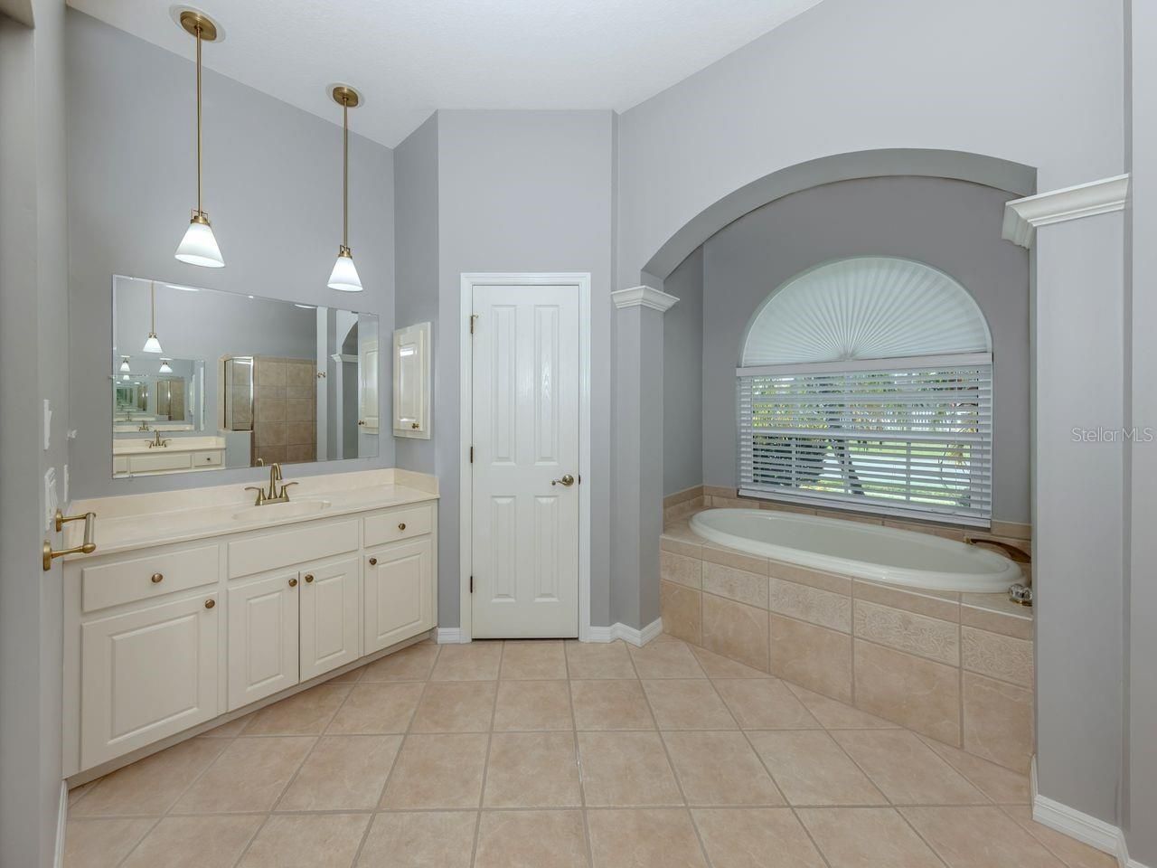 715 Thistlelake Drive, Venice, FL 34293 Photo