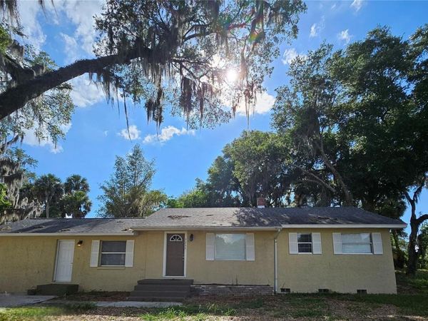 7237 HILLCREST STREET , LEESBURG, FL 34748