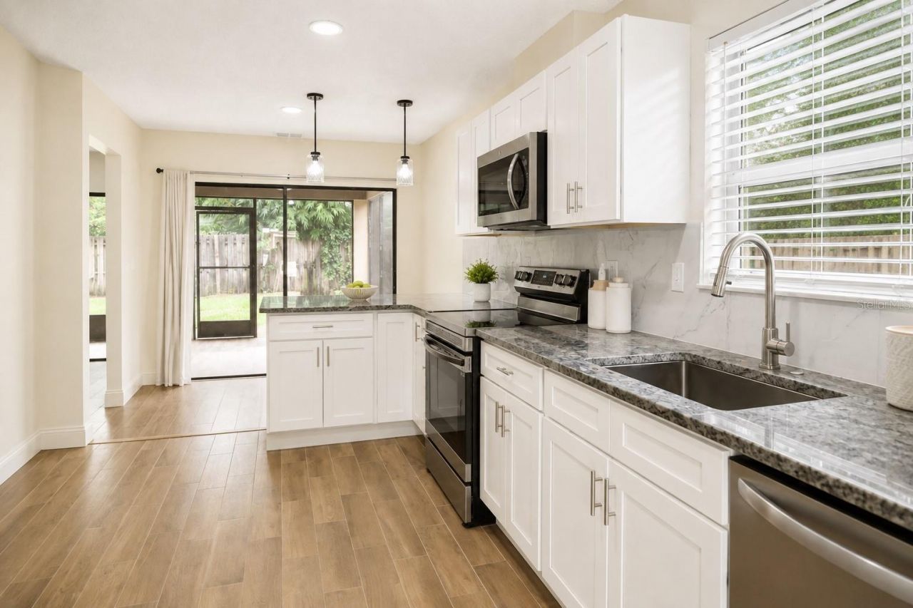 1859 Springwood Circle N, Clearwater, FL 33763 Photo