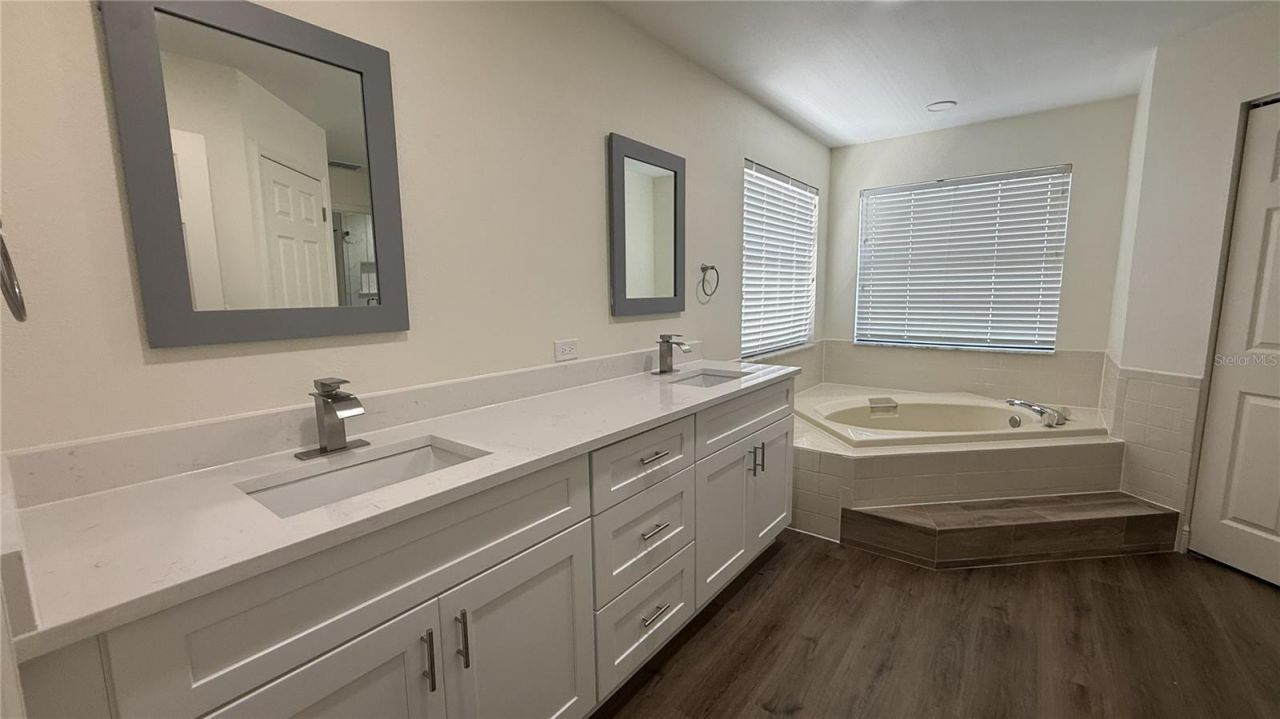 1859 Springwood Circle N, Clearwater, FL 33763 Photo
