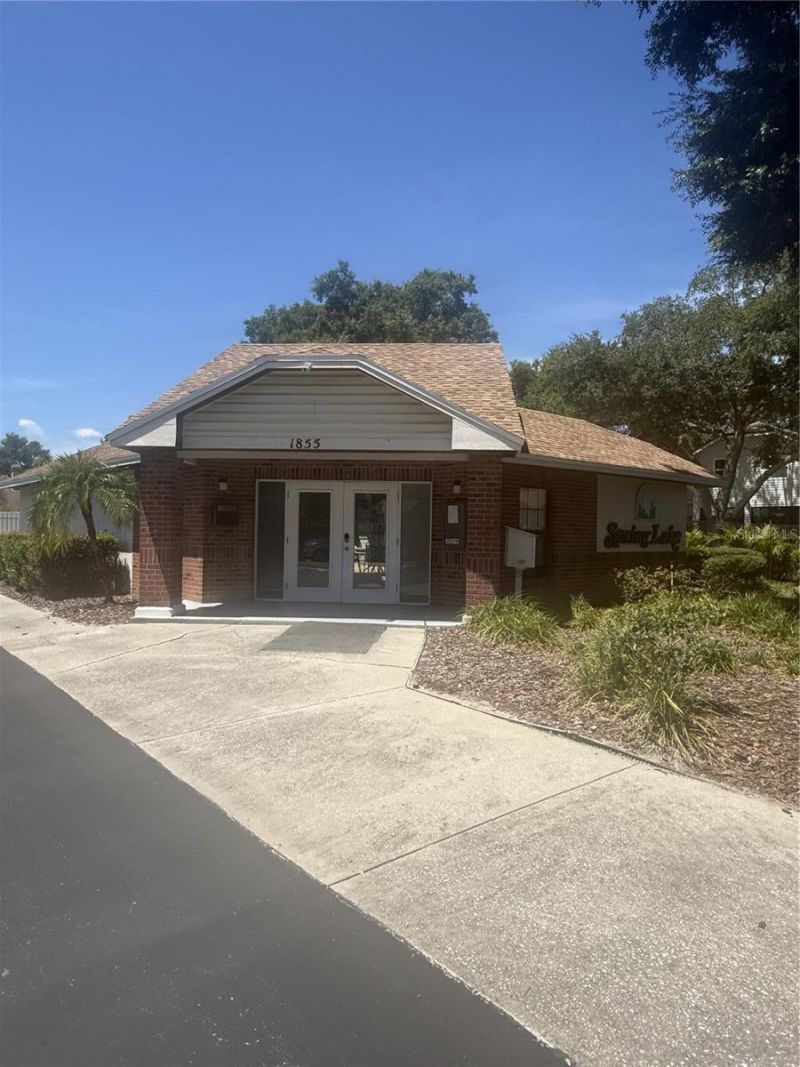 1859 Springwood Circle N, Clearwater, FL 33763 Photo